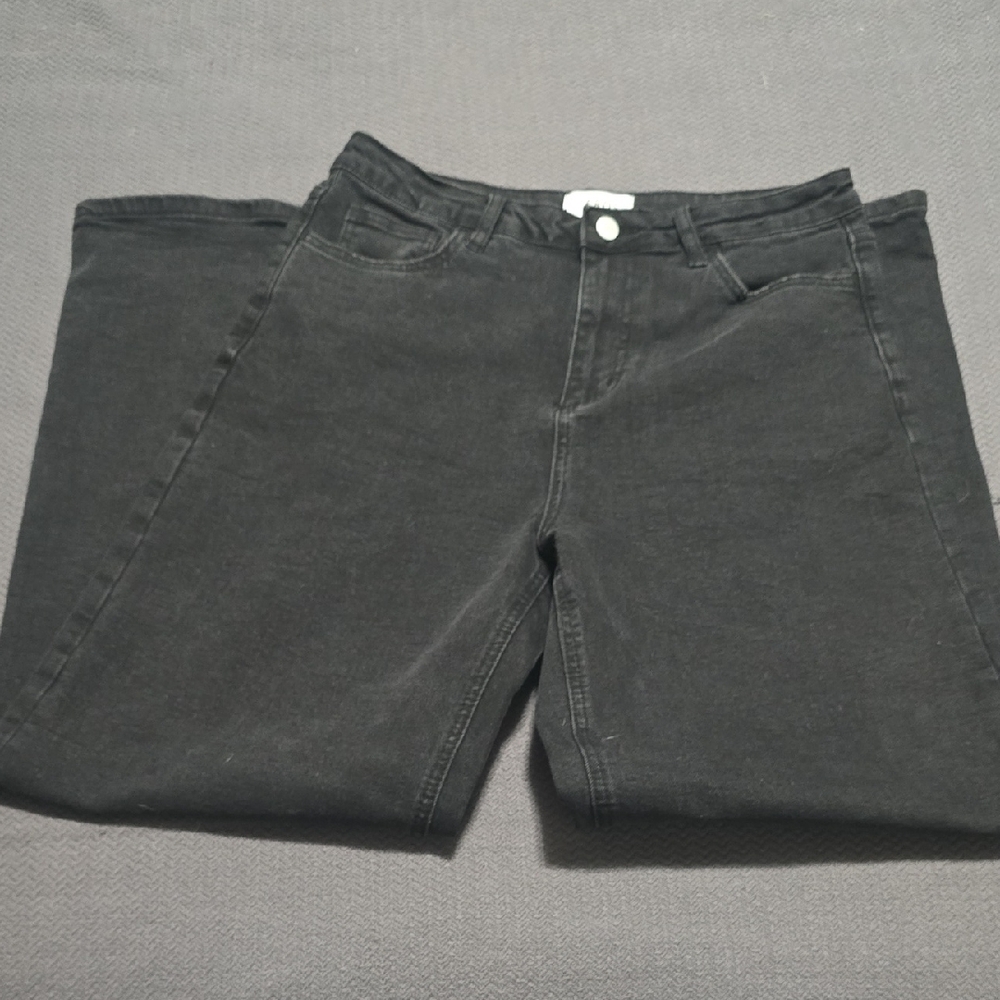 Elegant Black Straight Leg Women's Jeans